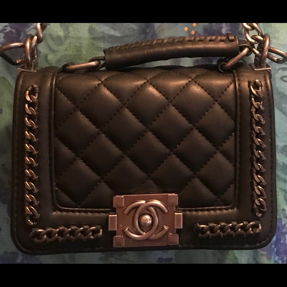 Vintage Classic Chanel Boy Flap Caviar Bag